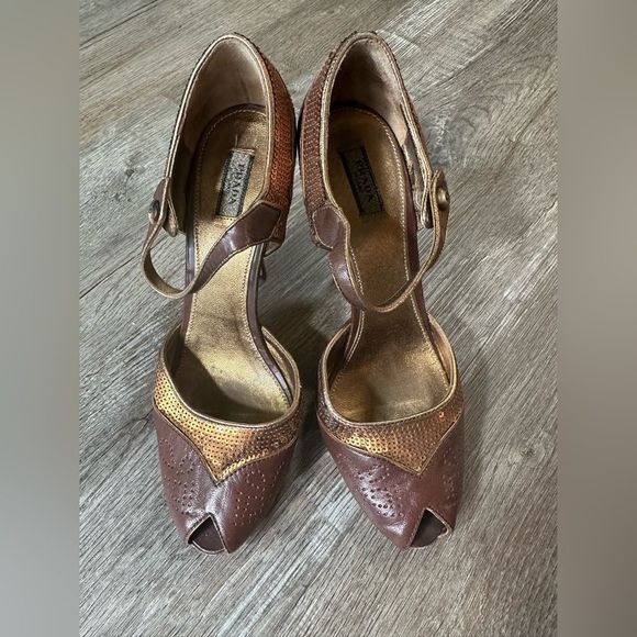 Vintage Prada Brown and gold leather with sequin Prada peep toe - Picture 1 of 7